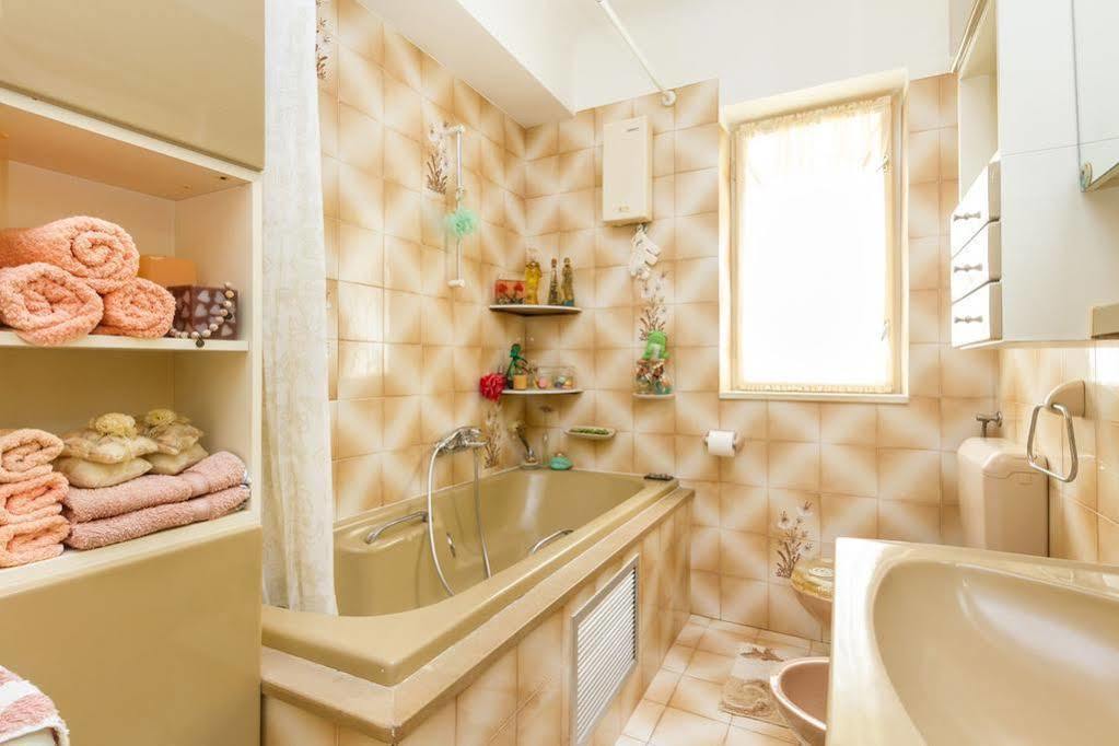 Apartments Dora スプリト エクステリア 写真